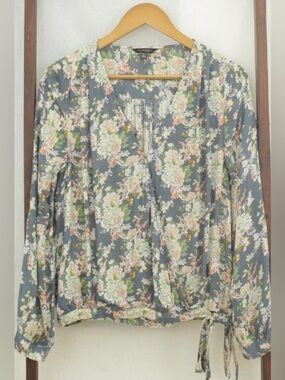 3x20 Lucky Brand Floral Wrap Blouse - Gray and Cream
